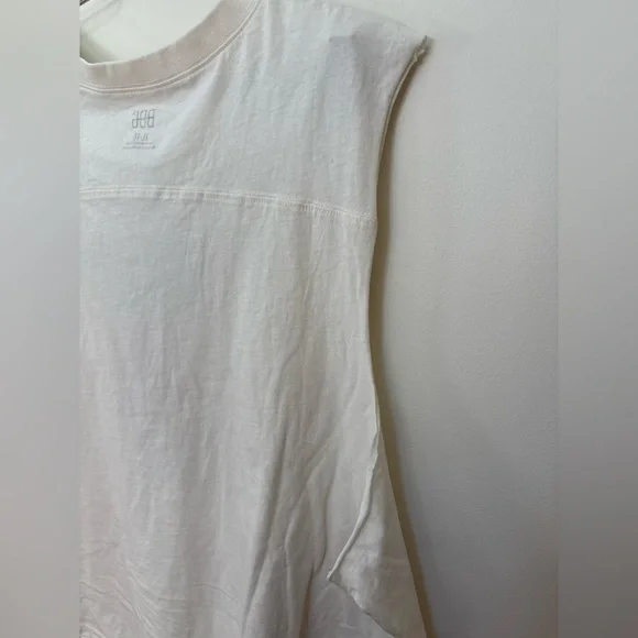 NWT Urban Outfitters BDG Game Day Collegiate Graphic Cutoff Tee Size XL - Picture 11 of 11